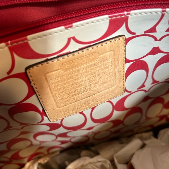 Authentic Coach Red Nylon Weekend Tote Bag - Picture 10 of 15